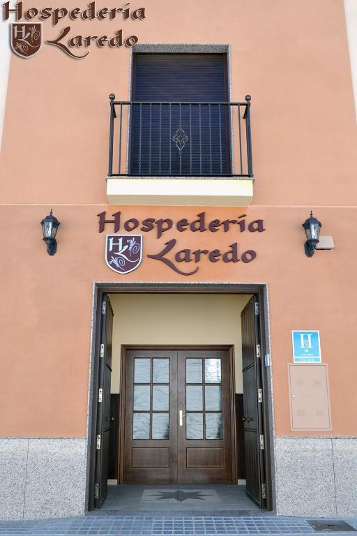 Hospederia Laredo Hotell La Carlota Exteriör bild