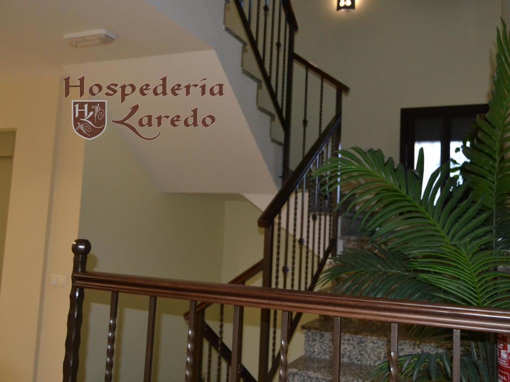 Hospederia Laredo Hotell La Carlota Exteriör bild
