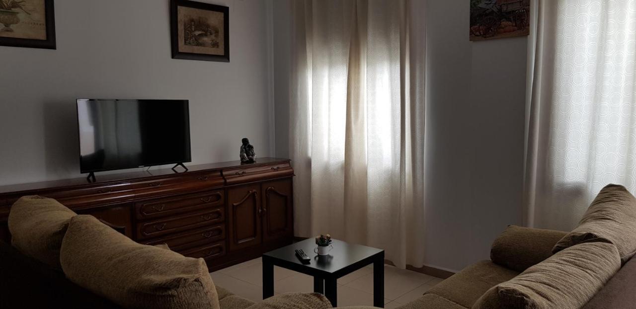 Hospederia Laredo Hotell La Carlota Exteriör bild